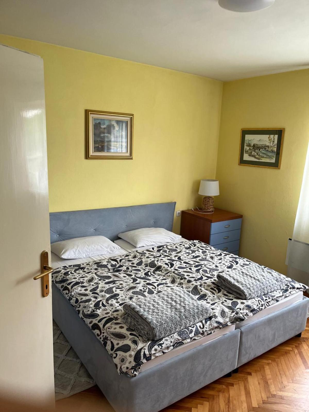 Apartman Ivka Gospić Extérieur photo